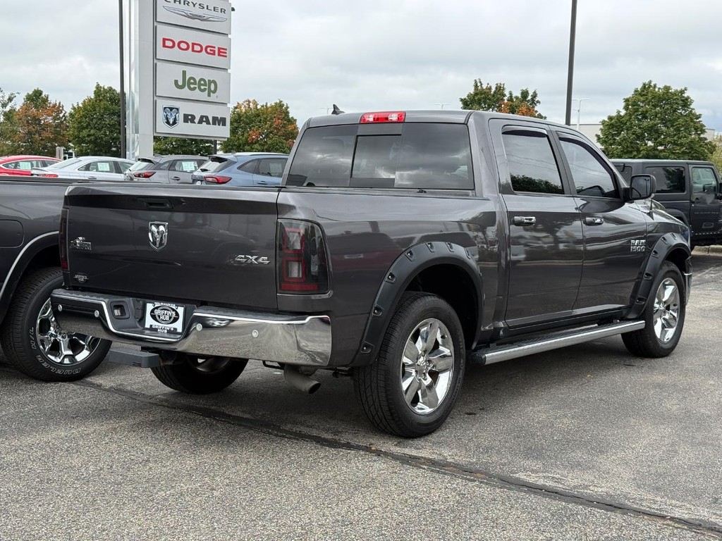 Ram 1500 Vehicle Full-screen Gallery Image 03