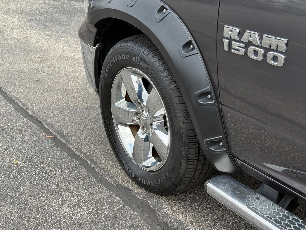 Ram 1500 Vehicle Full-screen Gallery Image 13
