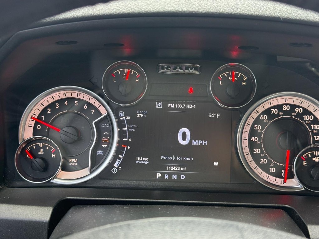 Ram 1500 Vehicle Full-screen Gallery Image 16