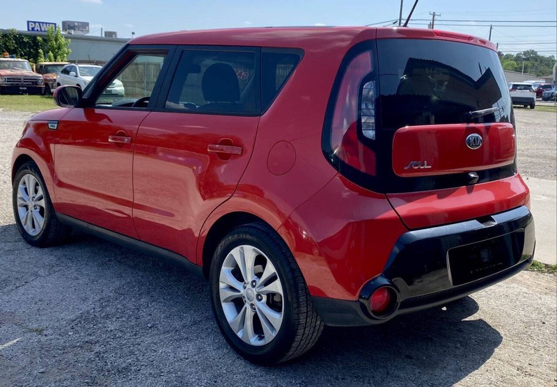 Kia Soul Vehicle Full-screen Gallery Image 04