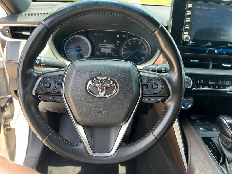 Toyota Venza Vehicle Full-screen Gallery Image 23