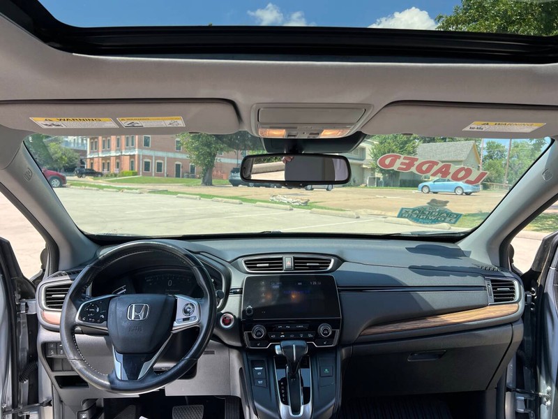 Honda CR-V Vehicle Full-screen Gallery Image 16