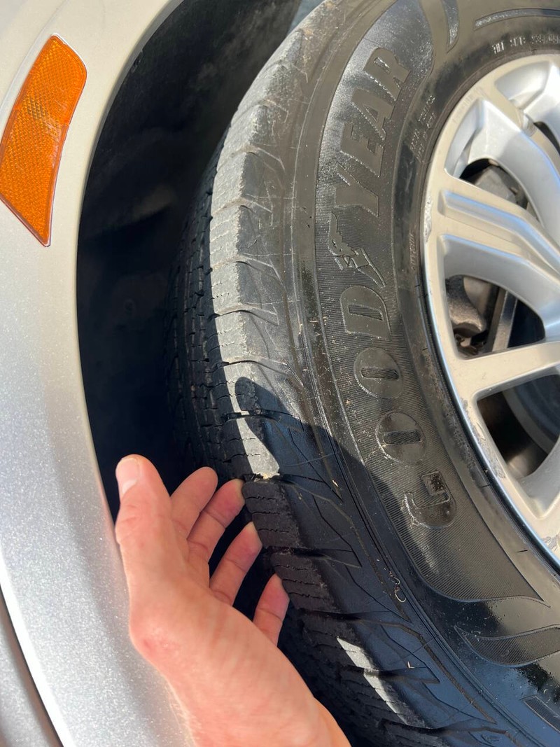 Cadillac XT5 Vehicle Full-screen Gallery Image 08