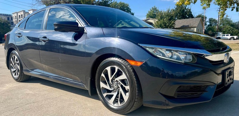 Honda Civic Sedan Vehicle Full-screen Gallery Image 07