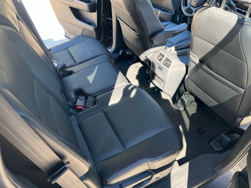 Honda Pilot Vehicle Full-screen Gallery Image 12