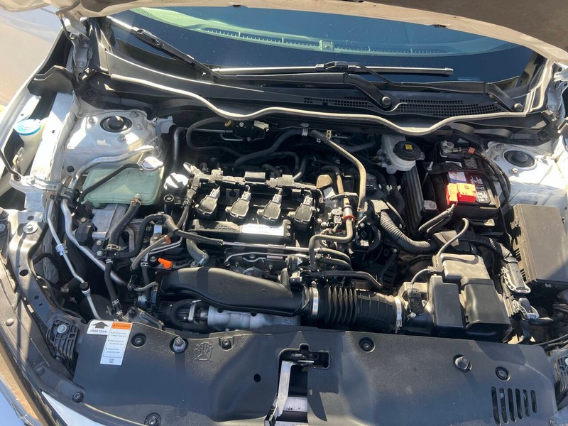 Honda Civic Sedan Vehicle Full-screen Gallery Image 09