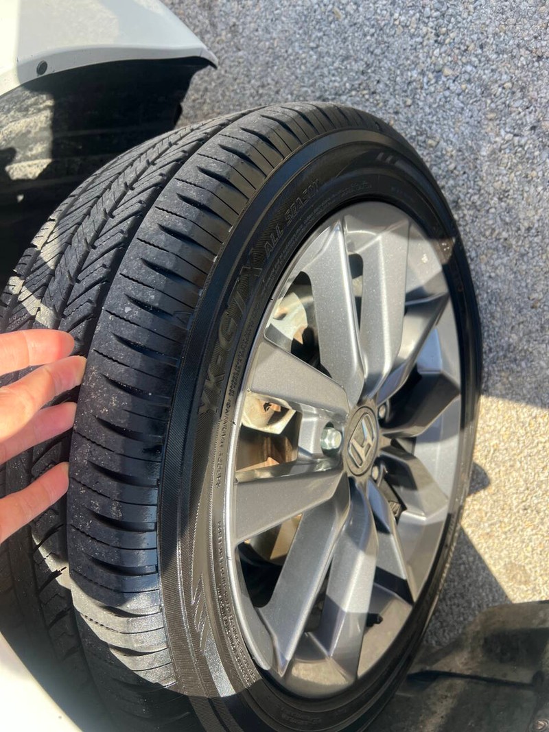 Honda Civic Sedan Vehicle Full-screen Gallery Image 22