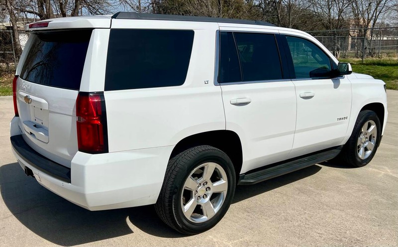 Chevrolet Tahoe Vehicle Full-screen Gallery Image 05