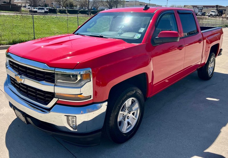 Chevrolet Silverado 1500 Vehicle Full-screen Gallery Image 01
