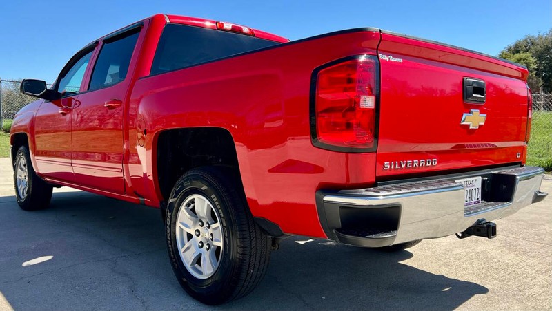 Chevrolet Silverado 1500 Vehicle Full-screen Gallery Image 05