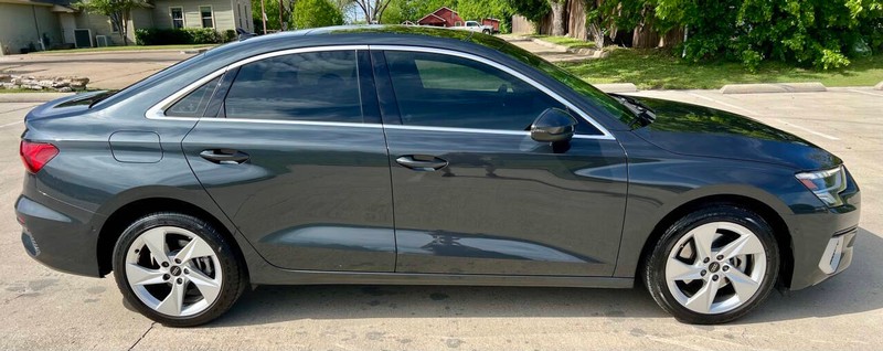 Audi A3 Vehicle Full-screen Gallery Image 07