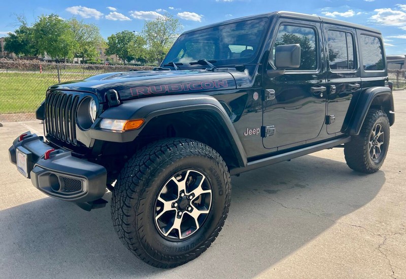 Jeep Wrangler Unlimited Vehicle Full-screen Gallery Image 04