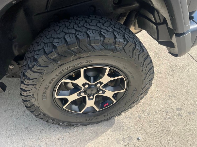 Jeep Wrangler Unlimited Vehicle Full-screen Gallery Image 09