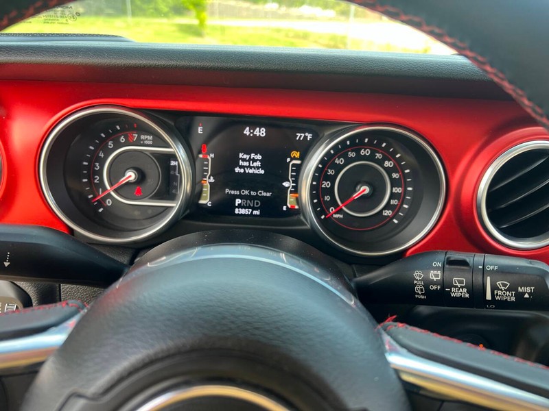 Jeep Wrangler Unlimited Vehicle Full-screen Gallery Image 20