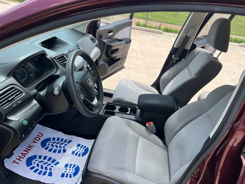 Honda CR-V Vehicle Full-screen Gallery Image 18