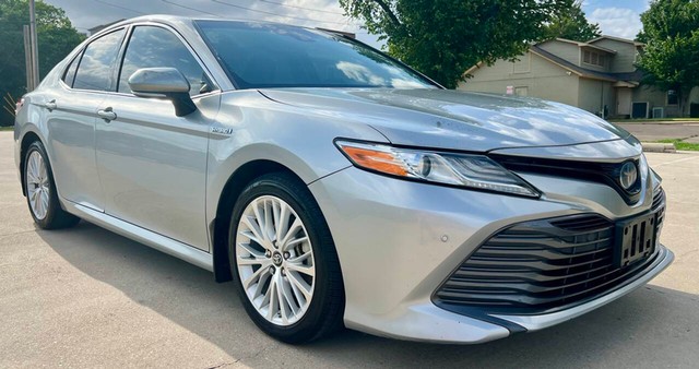 more details - toyota camry hybrid