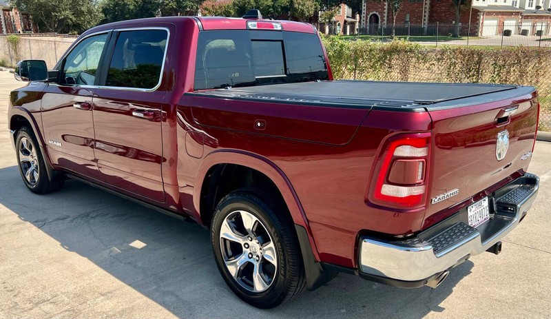 Ram 1500 Vehicle Full-screen Gallery Image 06