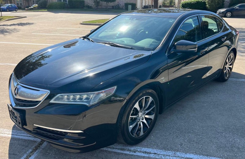 Acura TLX Vehicle Full-screen Gallery Image 02