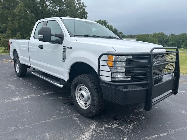 more details - ford super duty f-250 srw