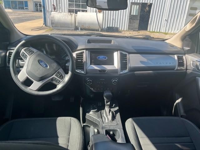 Ford Ranger Vehicle Full-screen Gallery Image 12