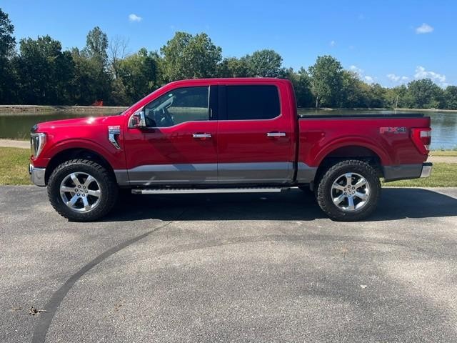 Ford F-150 Vehicle Full-screen Gallery Image 02