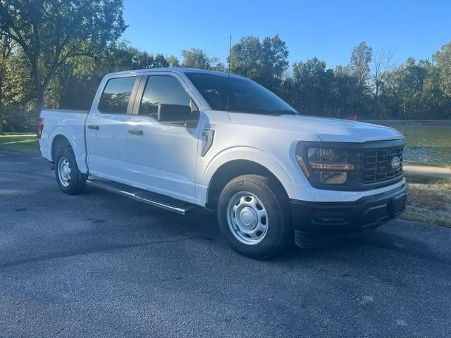 Ford F-150 Vehicle Full-screen Gallery Image 07