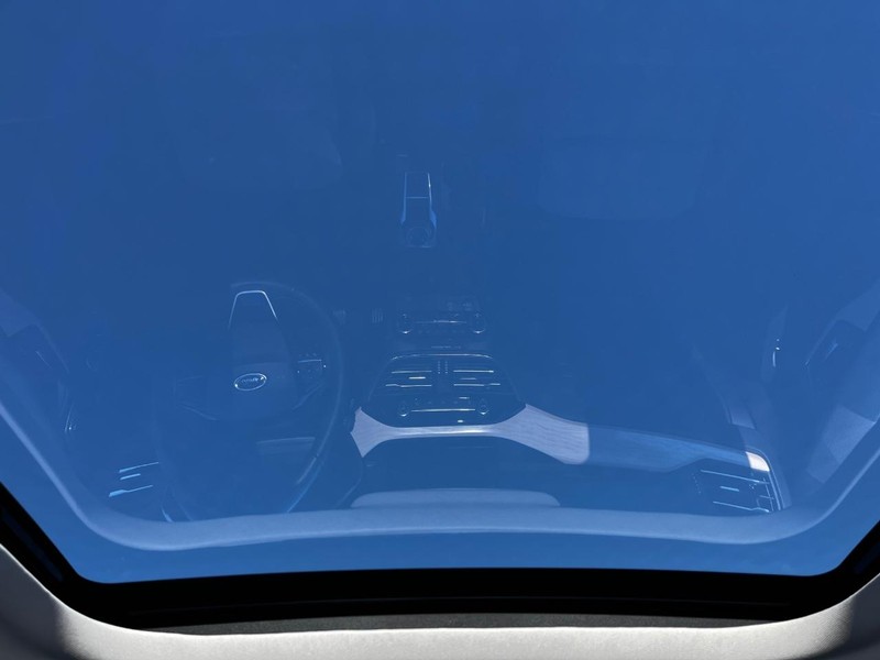Ford Escape Vehicle Image 11