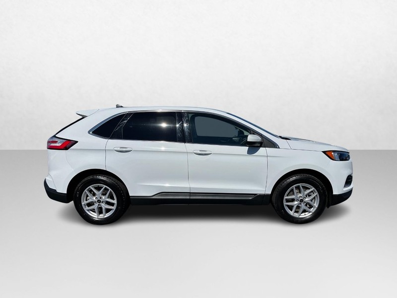 Ford Edge Vehicle Image 02