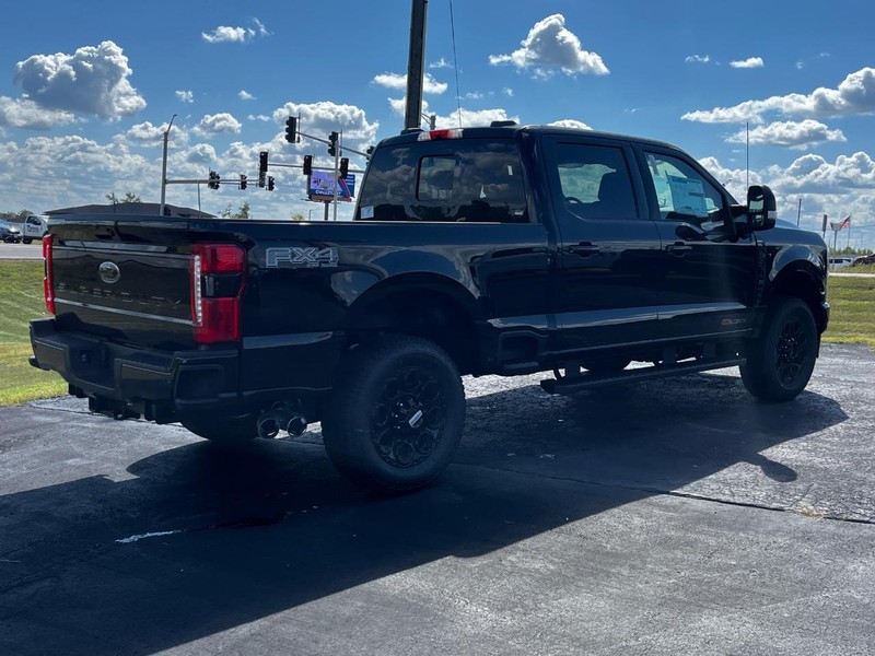 Ford Super Duty F-250 SRW Vehicle Image 03