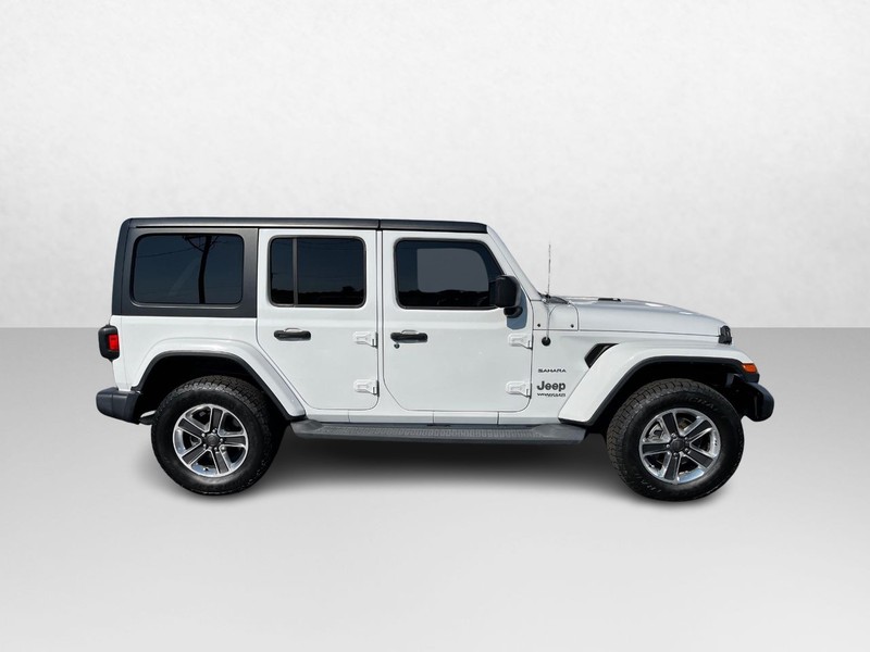 Jeep Wrangler Unlimited Vehicle Image 02