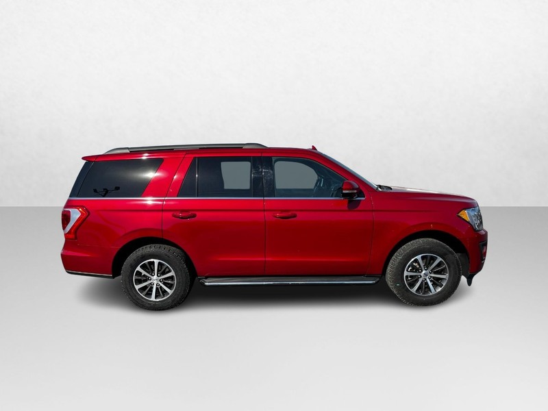 Ford Expedition Vehicle Image 02