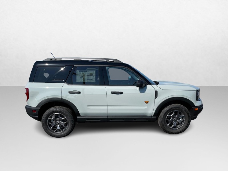 Ford Bronco Sport Vehicle Image 02