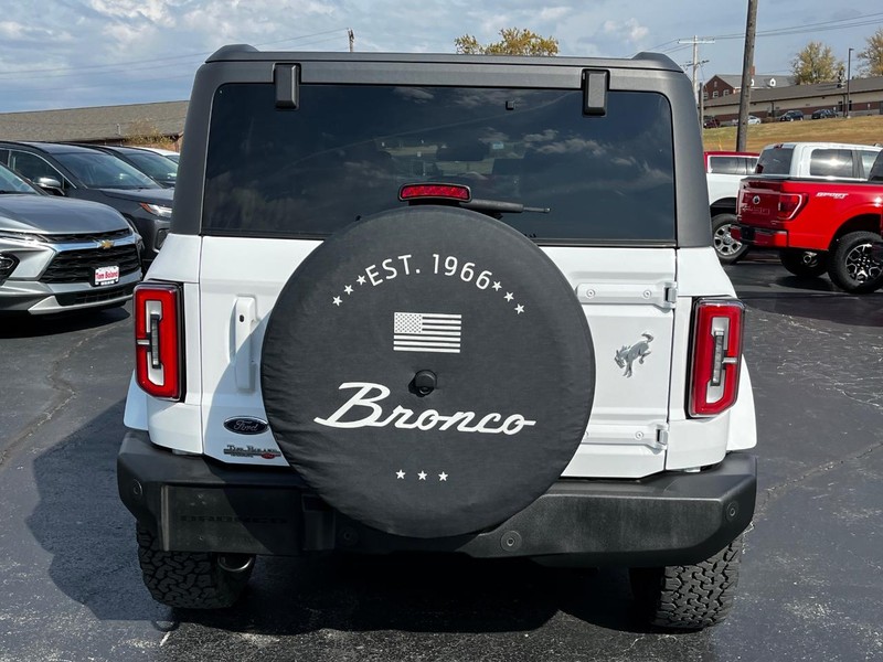 Ford Bronco Vehicle Image 04