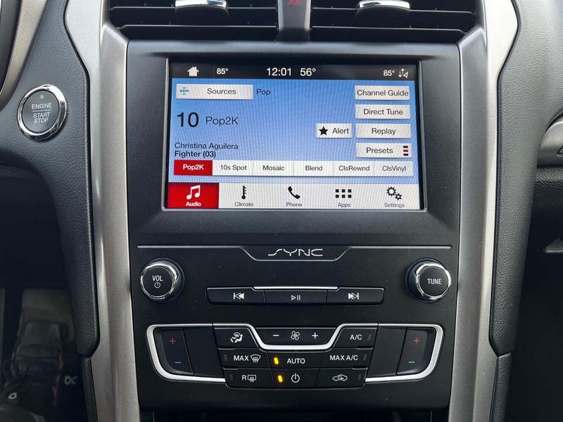 Ford Fusion Vehicle Image 20