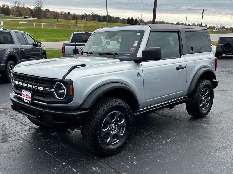 Ford Bronco Vehicle Image 08