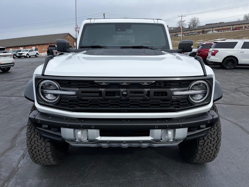 Ford Bronco Vehicle Image 09