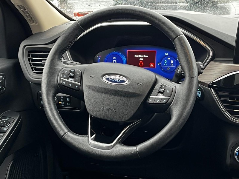 Ford Escape Vehicle Image 13