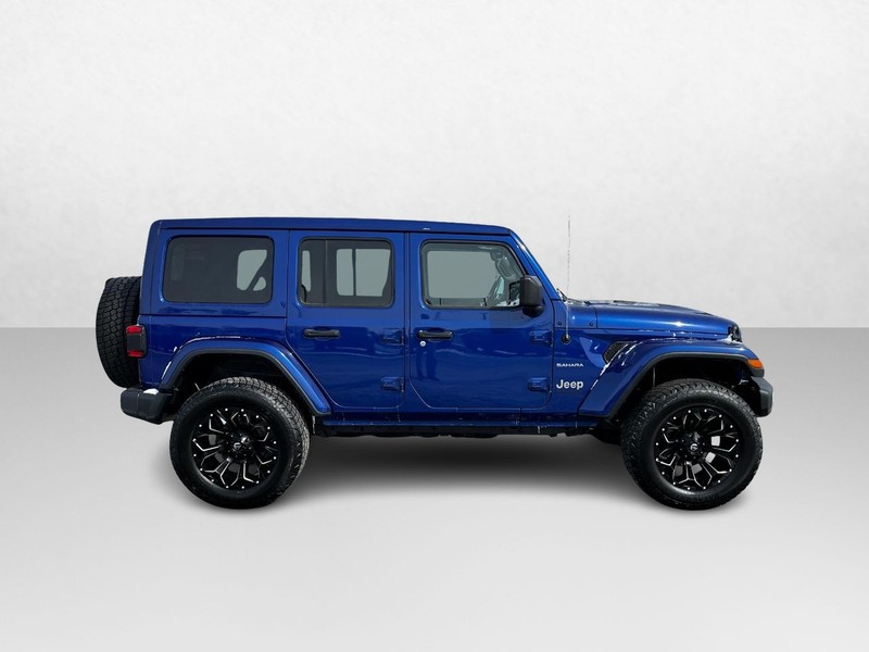 Jeep Wrangler Unlimited Vehicle Image 02