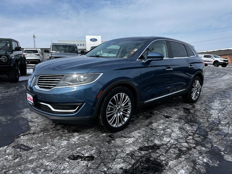 Lincoln MKX Vehicle Image 08