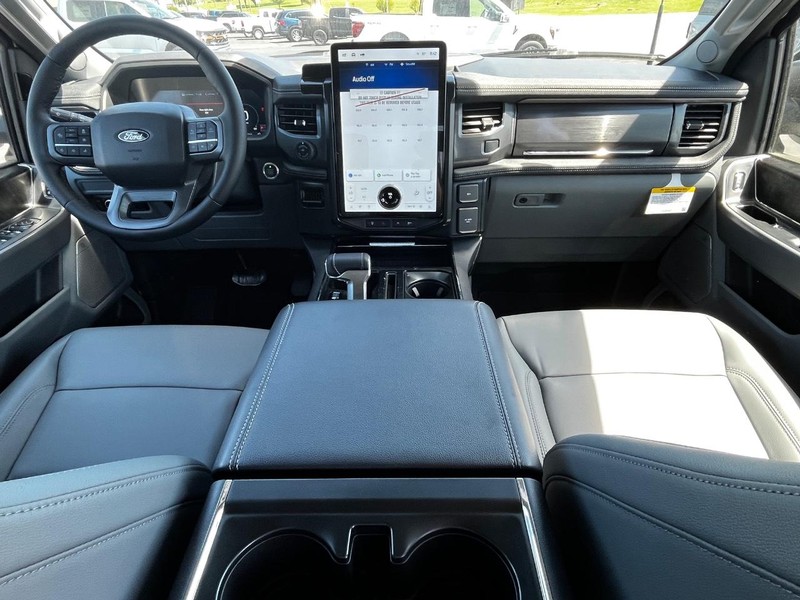 Ford F-150 Lightning Vehicle Image 05