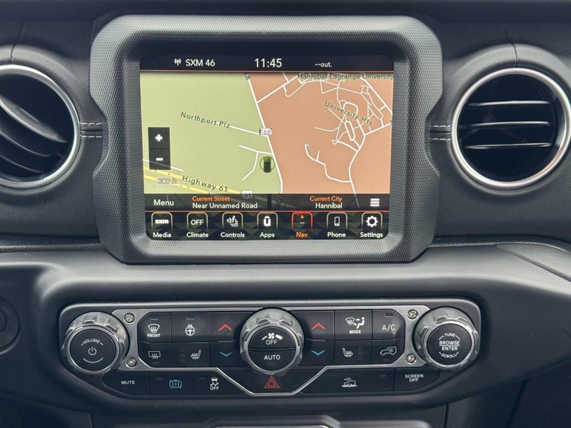 Jeep Wrangler 4xe Vehicle Image 13