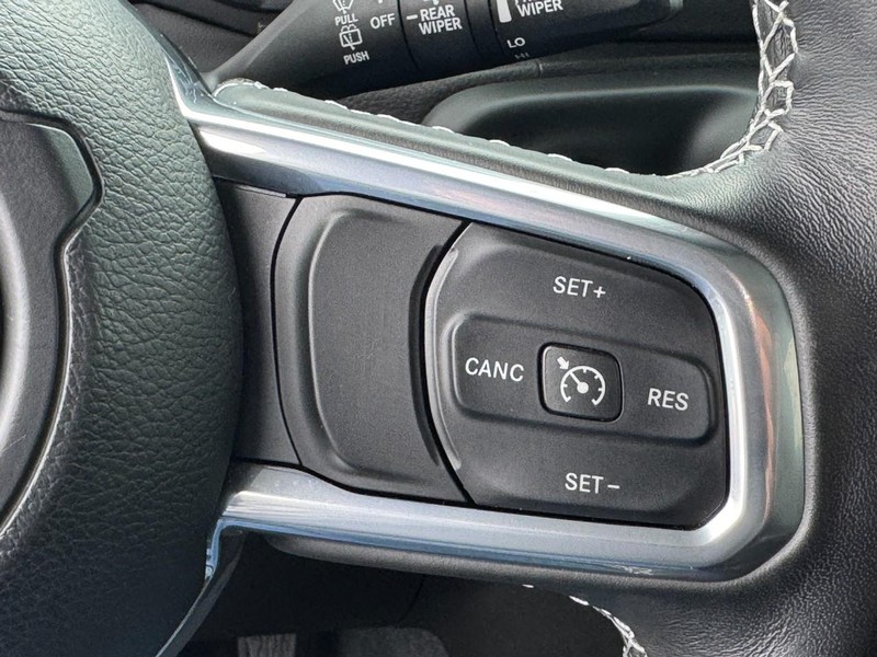 Jeep Wrangler 4xe Vehicle Image 19