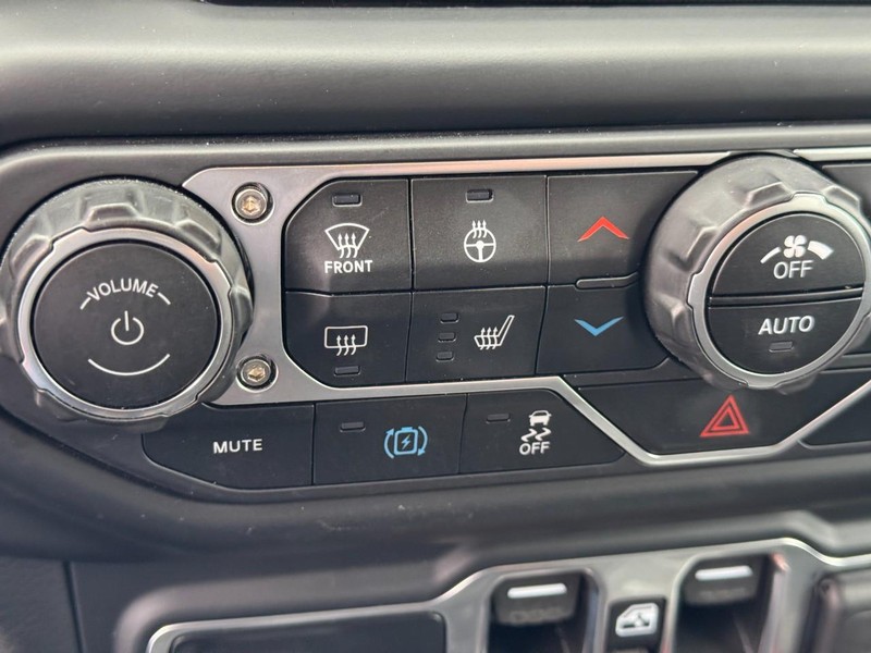 Jeep Wrangler 4xe Vehicle Image 23