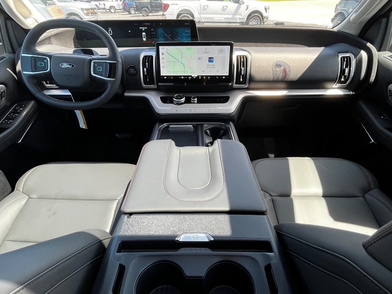 Ford Expedition Max Vehicle Image 08