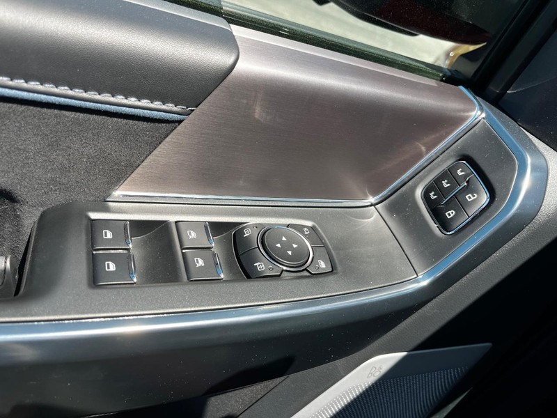 Ford F-150 Vehicle Image 10