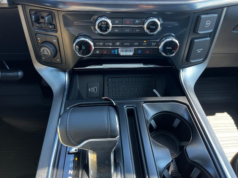Ford F-150 Vehicle Image 15