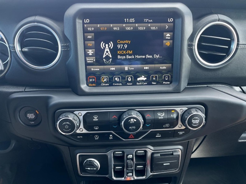 Jeep Gladiator Vehicle Image 20