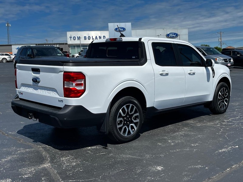 Ford Maverick Vehicle Image 03