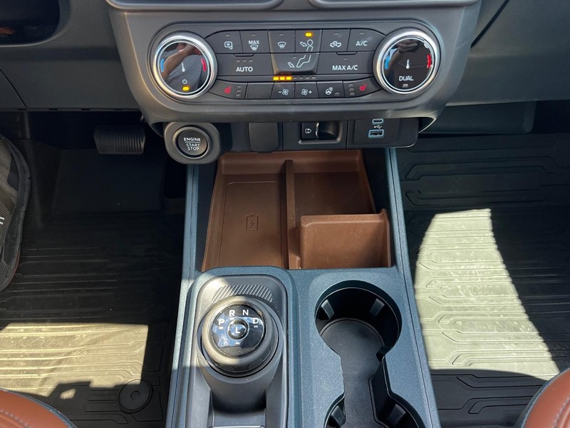 Ford Maverick Vehicle Image 20