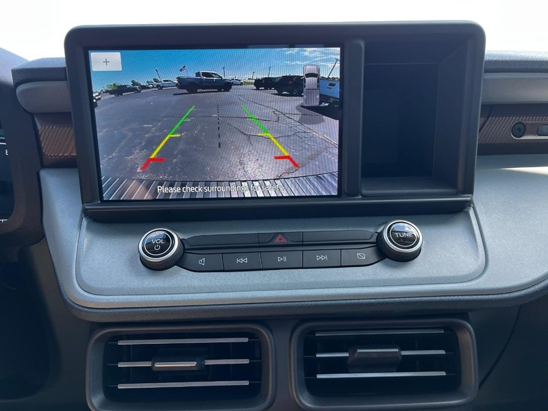 Ford Maverick Vehicle Image 22
